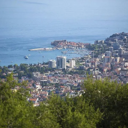 Nera Villa *